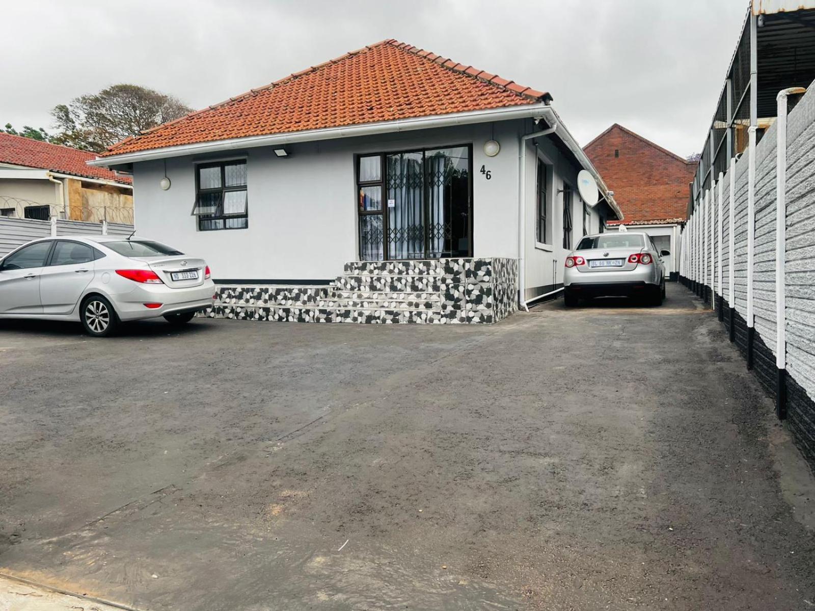 Gm Place Durban Bagian luar foto