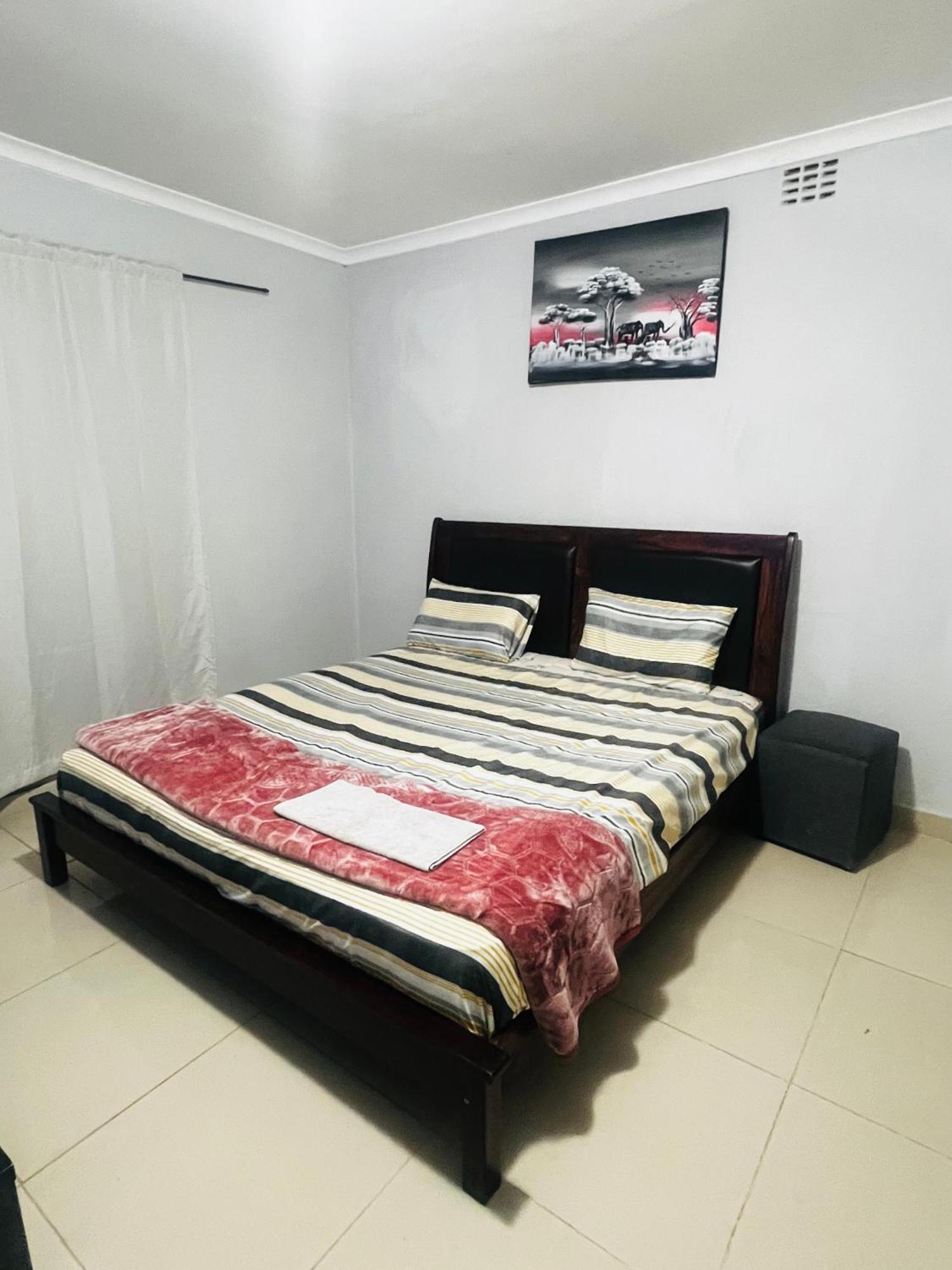Gm Place Durban Bagian luar foto